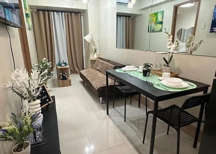 Jm's Crib Aparthotel