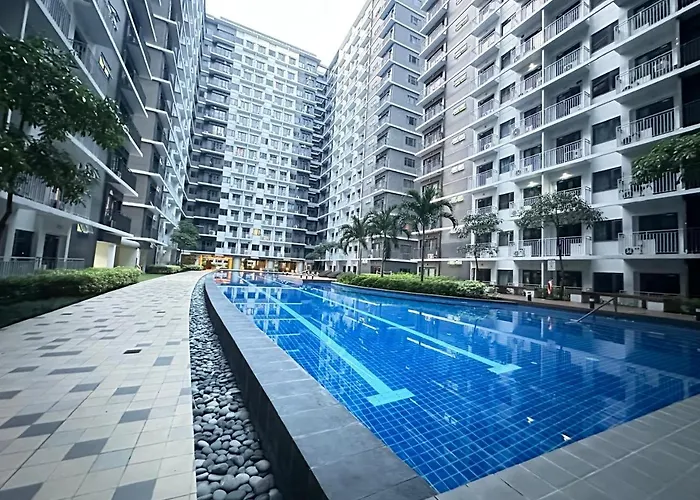 Jm's Crib Aparthotel 4*